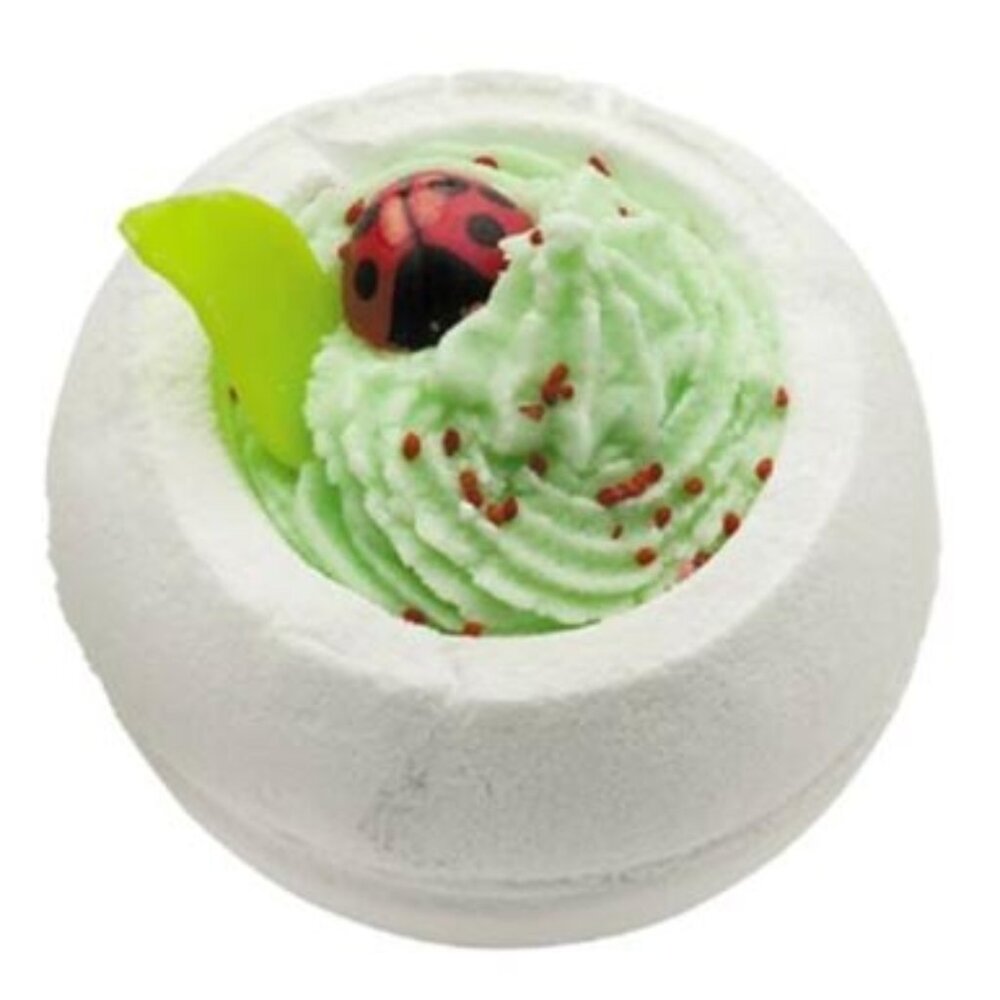 XL Bath Bomb: Ladybug Hug